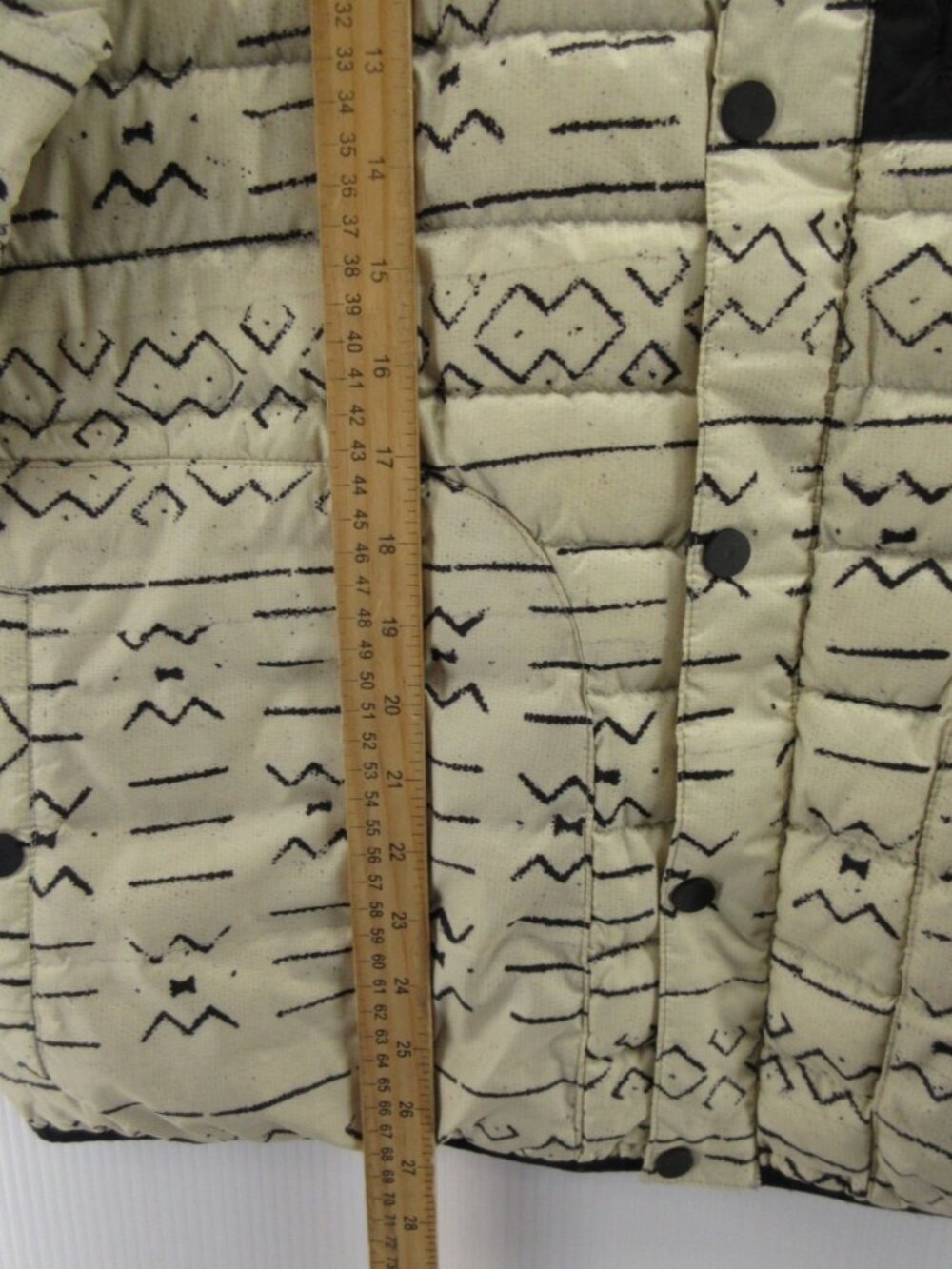 Burton Jacket XL Cream Evergreen Down Dhaka Puffer Southwestern Aztec - Picture 6 of 16